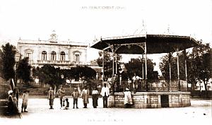 AIN-TEMOUCHENT - KIOSQUE ET LA MAIRIE